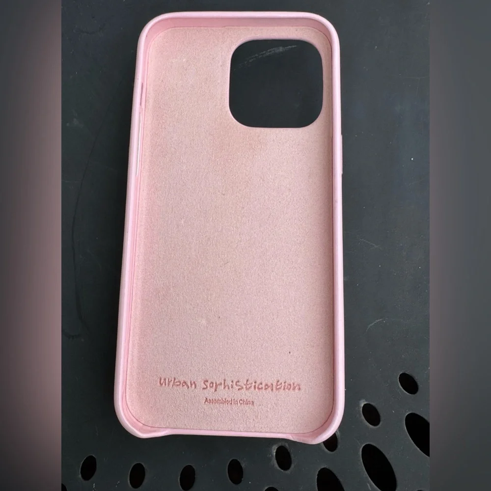 🎀🎀 Urban sophistication The Soap Case® - Bow in Pink 15 PRO MAX 🎀🎀